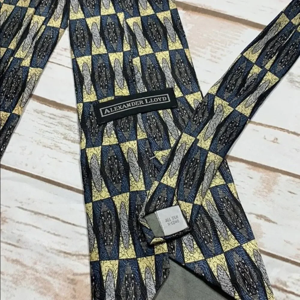 Alexander Lloyd silk Extra Long tie - Picture 3 of 3